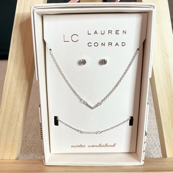 Minimalist earrings,necklace,bracelet - Picture 5 of 6